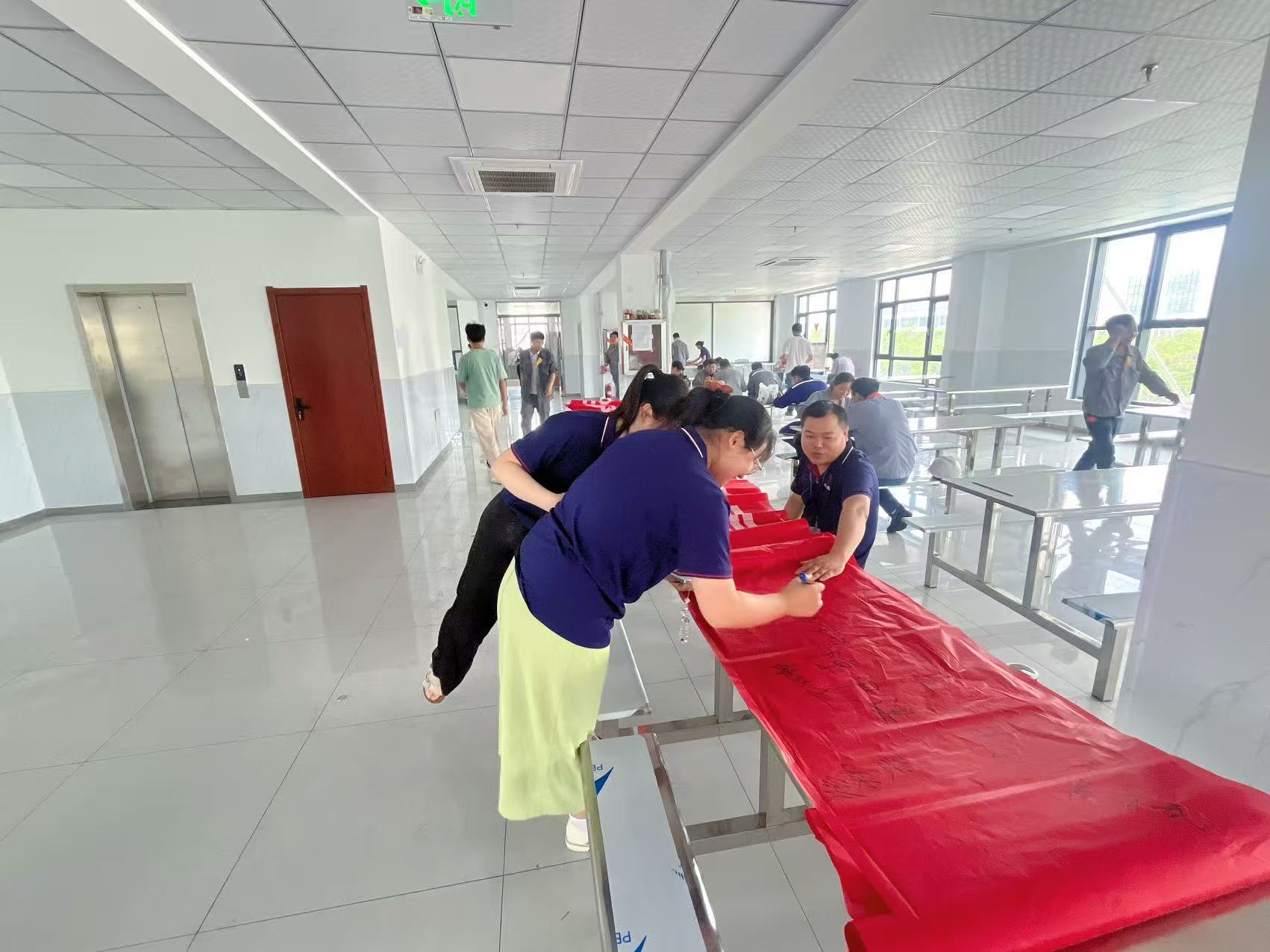 e39e704a0427cf6aee67074c5279c96